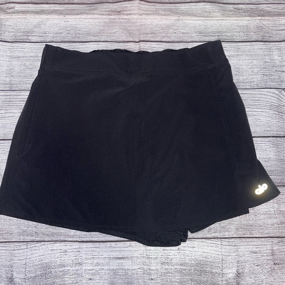 Alo Women's Black Athletic Skort